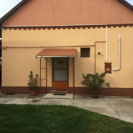 Szundivendeghaz Daire *