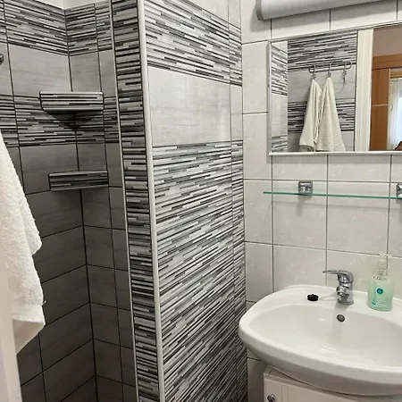 Daire Szundivendeghaz *